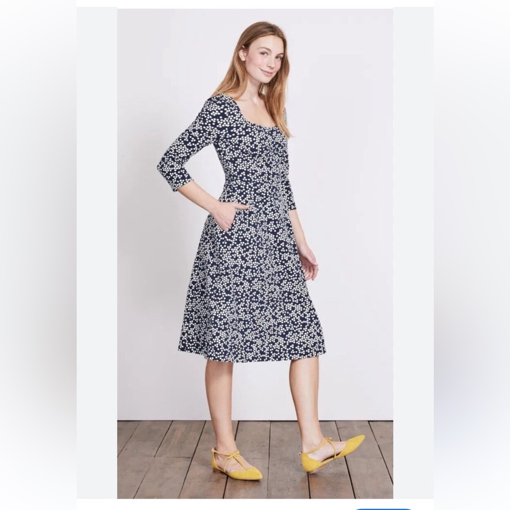 Boden Juliana Navy White cotton blend Floral Women's mini dress size 6 career